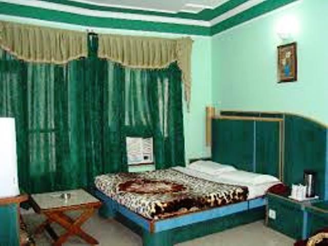 Hotel Chirag International Katra  Cameră foto