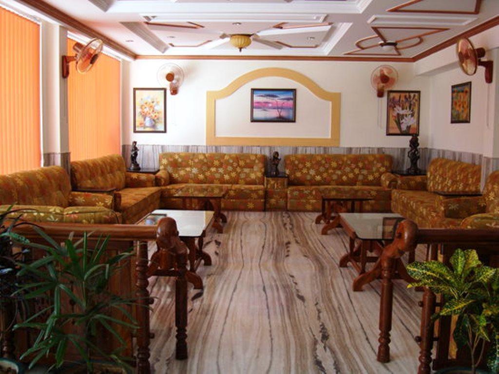 Hotel Chirag International Katra  Exterior foto